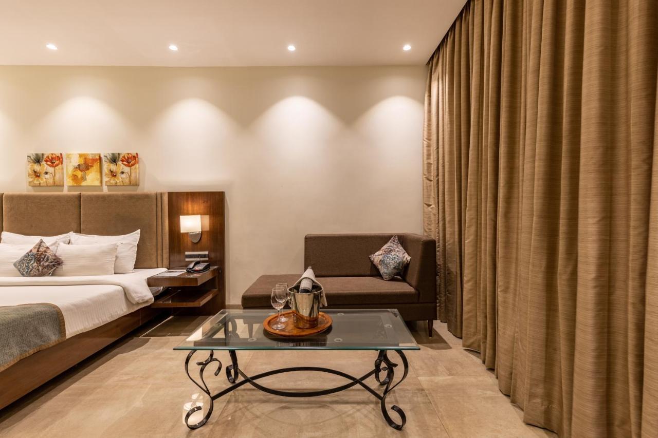 Kwality'S Motel Shiraz Bhopal Zewnętrze zdjęcie