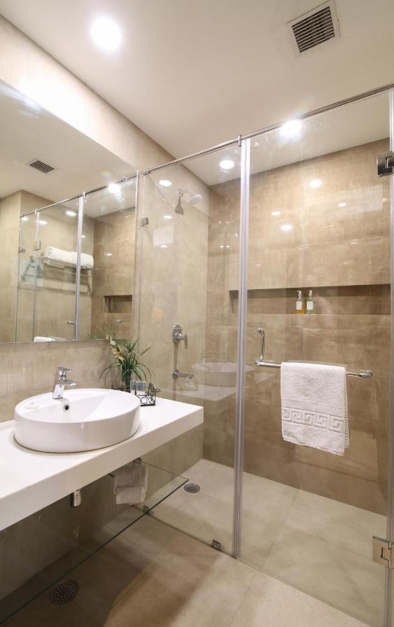 Kwality'S Motel Shiraz Bhopal Zewnętrze zdjęcie